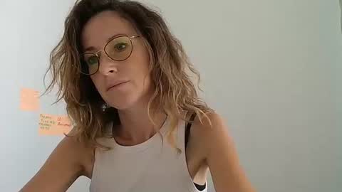 Snapshot of olyra11 chatting on July 16, 2026, 1:17 pm olyra11 online show from July 16, 2026, 1:17 pm