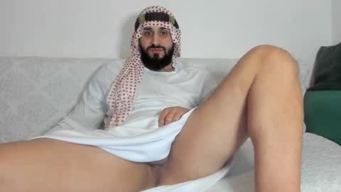 Omar online show from October 29, 2025, 7:43 am