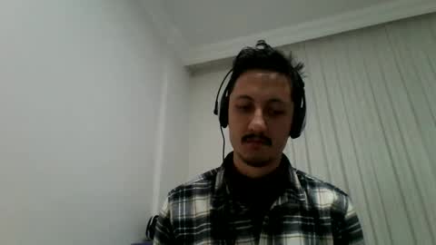 Snapshot of omercock1 chatting on December 28, 2024, 6:18 pm omy pm me online show from December 28, 2024, 6:18 pm