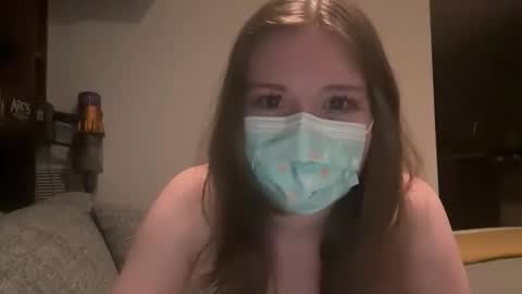 omochi_chan online show from May 19, 2026, 4:30 am