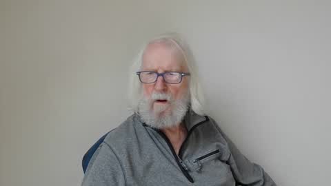 Snapshot of onanister chatting on January 1, 2025, 7:41 am Somewhere over the rainbow online show from January 1, 2025, 7:41 am