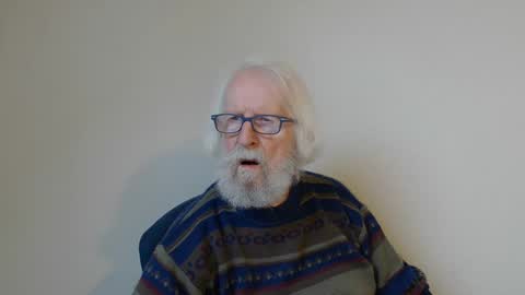 Snapshot of onanister chatting on January 7, 2025, 8:03 am Somewhere over the rainbow online show from January 7, 2025, 8:03 am