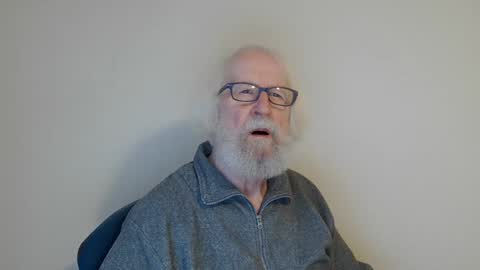 Snapshot of onanister chatting on January 16, 2025, 7:49 am Somewhere over the rainbow online show from January 16, 2025, 7:49 am