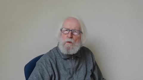 Snapshot of onanister chatting on January 16, 2025, 1:14 pm Somewhere over the rainbow online show from January 16, 2025, 1:14 pm