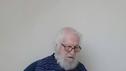 Snapshot of onanister chatting on October 2, 2025, 7:15 am Somewhere over the rainbow online show from October 2, 2025, 7:15 am