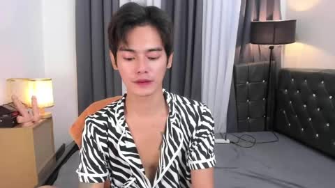 one_and_only_me04 online show from May 17, 2026, 12:56 pm