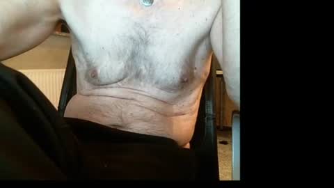 Snapshot of one_life152 chatting on November 15, 2025, 9:54 pm one_life152 online show from November 15, 2025, 9:54 pm