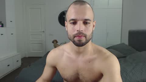 Snapshot of onebestlover chatting on February 14, 2025, 5:03 pm onebestlover online show from February 14, 2025, 5:03 pm