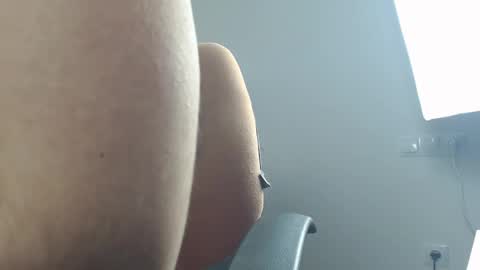 Snapshot of onebestlover chatting on March 2, 2025, 6:19 pm onebestlover online show from March 2, 2025, 6:19 pm