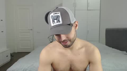 Snapshot of onebestlover chatting on March 5, 2025, 12:22 pm onebestlover online show from March 5, 2025, 12:22 pm