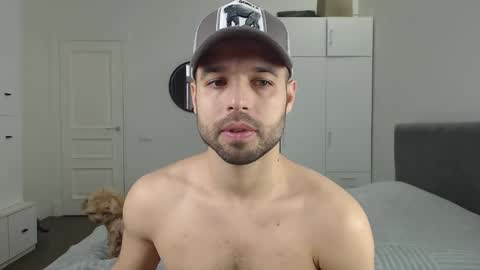 Snapshot of onebestlover chatting on March 7, 2025, 8:45 am onebestlover online show from March 7, 2025, 8:45 am