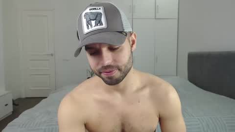 Snapshot of onebestlover chatting on March 8, 2025, 12:41 pm onebestlover online show from March 8, 2025, 12:41 pm