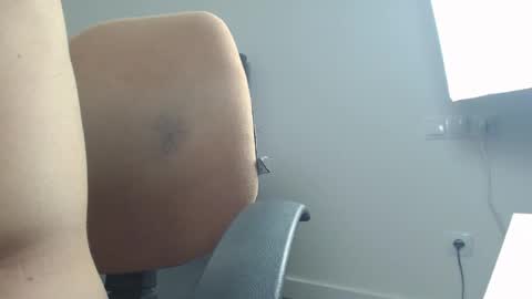 Snapshot of onebestlover chatting on March 8, 2025, 4:17 pm onebestlover online show from March 8, 2025, 4:17 pm