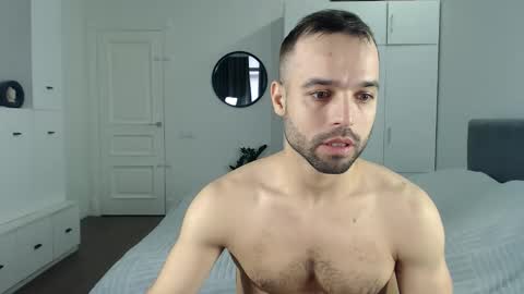 Snapshot of onebestlover chatting on October 1, 2025, 9:59 am onebestlover online show from October 1, 2025, 9:59 am