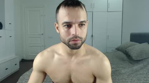 Snapshot of onebestlover chatting on October 6, 2025, 6:22 am onebestlover online show from October 6, 2025, 6:22 am