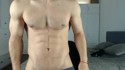 Snapshot of onebestlover chatting on October 12, 2025, 7:07 am onebestlover online show from October 12, 2025, 7:07 am