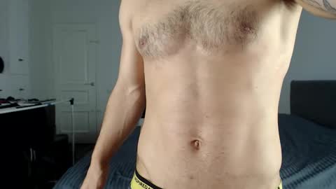 Snapshot of onebestlover chatting on November 8, 2025, 8:36 am onebestlover online show from November 8, 2025, 8:36 am