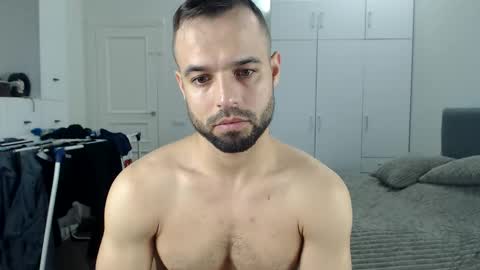 Snapshot of onebestlover chatting on December 1, 2025, 5:45 am onebestlover online show from December 1, 2025, 5:45 am