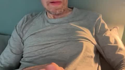 oneeno88 online show from January 12, 2026, 8:30 am