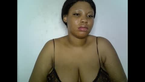 Snapshot of oneofdbestchubbygaloncb chatting on April 24, 2026, 6:10 pm oneofdbestchubbygaloncb online show from April 24, 2026, 6:10 pm