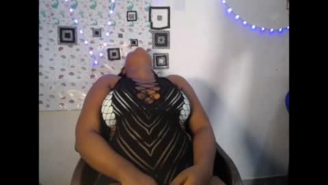 Snapshot of oneofdbestchubbygaloncb chatting on July 24, 2026, 4:10 am oneofdbestchubbygaloncb online show from July 24, 2026, 4:10 am