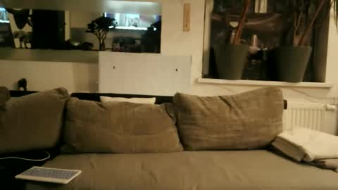 .....mICha..... online show from March 17, 2026, 5:11 am