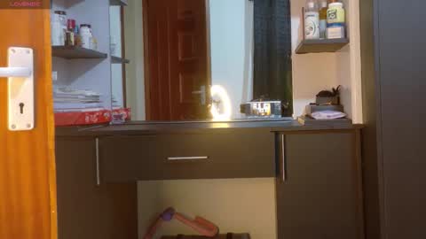 Bestie online show from January 19, 2026, 8:07 am