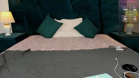 Snapshot of only_eric chatting on November 22, 2025, 5:12 pm Erick online show from November 22, 2025, 5:12 pm