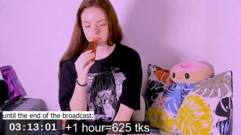 only_sarah1 online show from April 20, 2026, 10:33 pm