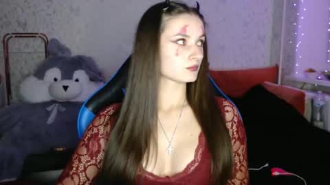 Snapshot of only_ubutterfly chatting on October 31, 2025, 7:04 pm Amalia online show from October 31, 2025, 7:04 pm