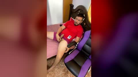 Snapshot of onlyfree_sexx chatting on June 17, 2026, 6:09 pm Sebastian online show from June 17, 2026, 6:09 pm