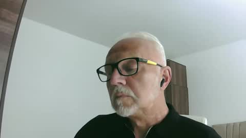 Onlyfunwithyou online show from April 28, 2026, 12:43 pm