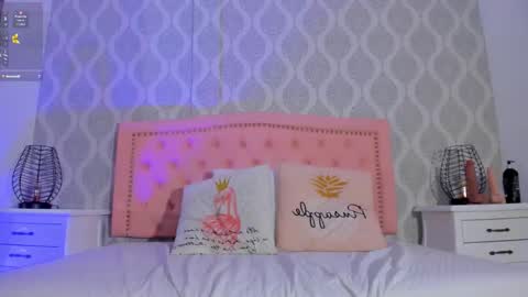 Only online show from November 7, 2025, 9:15 pm