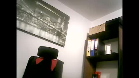 onlyprivate m35 online show from December 3, 2025, 2:59 pm