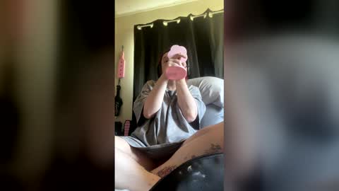 Onyx online show from April 12, 2026, 4:12 pm