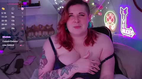 Snapshot of opalreigning chatting on January 30, 2025, 1:10 pm Opal online show from January 30, 2025, 1:10 pm