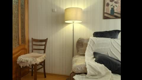 Snapshot of ophelia_blue chatting on May 7, 2026, 2:11 pm ophelia blue online show from May 7, 2026, 2:11 pm