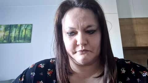 Ophelia online show from April 18, 2026, 1:15 pm