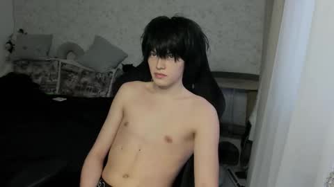 Bella and John online show from January 15, 2026, 1:26 pm