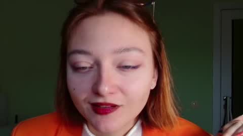 Melani  online show from October 19, 2025, 7:09 am