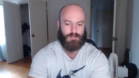 Snapshot of oregon87 chatting on December 9, 2024, 10:09 pm The Oregon Lumberjack online show from December 9, 2024, 10:09 pm