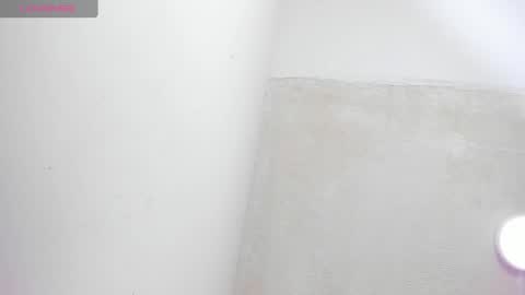 Miss Guzman  online show from December 10, 2024, 8:05 pm