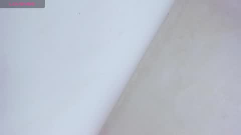 Miss Guzman  online show from December 13, 2024, 12:06 pm