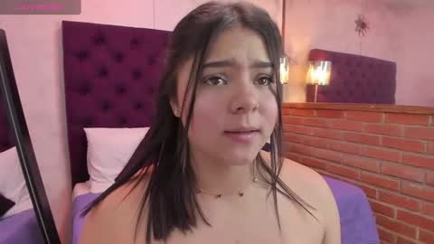 Miss Guzman  online show from December 13, 2024, 3:32 pm