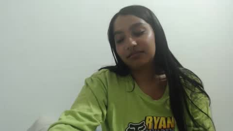 oriana_ston online show from December 5, 2024, 5:37 am