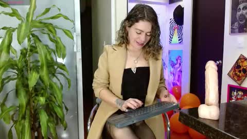 Oriana online show from October 8, 2025, 10:46 am