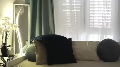 orianawade online show from July 30, 2026, 5:39 am