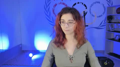 Orianna -  Hi Im into geek culture cosplay crafting LARP games. Shall we play DnD online show from October 25, 2025, 9:06 am