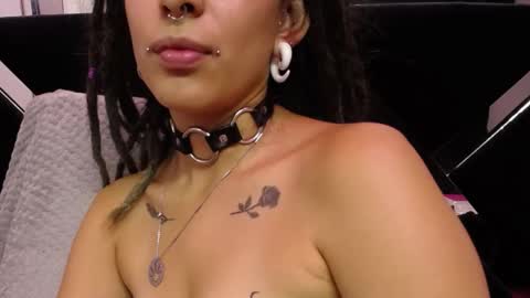 ORIANNA online show from January 3, 2025, 10:31 am