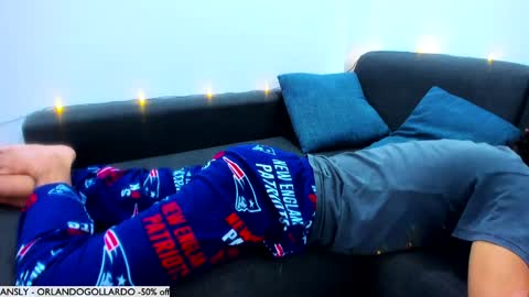 Snapshot of orlando__bloom chatting on December 13, 2024, 9:02 am Fansly and Instagram - online show from December 13, 2024, 9:02 am